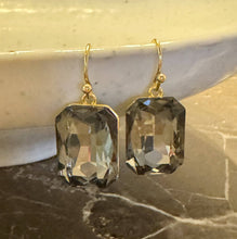 Load image into Gallery viewer, Jewel Earrings: Shadow Gray