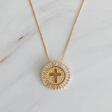 Load image into Gallery viewer, Shine Circle Cross Necklace: Silver
