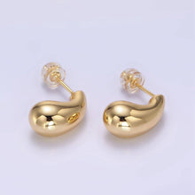 Load image into Gallery viewer, 24K Gold Filled 20mm Chubby Teardrop Hoop Earrings
