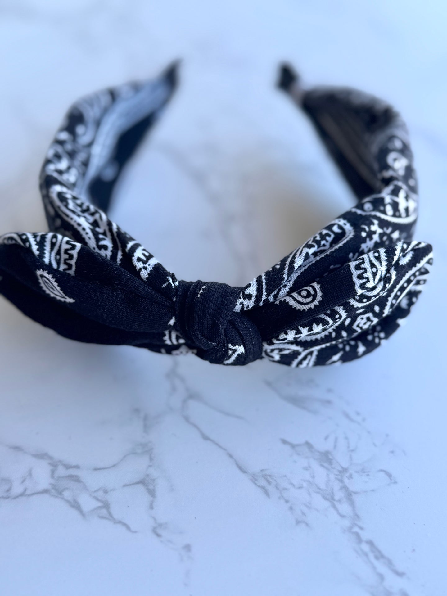 Classic Knot Headband-Bandana Print