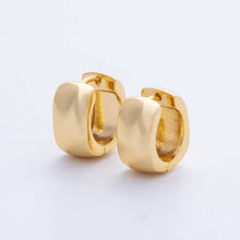 Load image into Gallery viewer, 18K Gold Filled 14mm Wide Hammered Huggie Earrings | Earrings-00042
