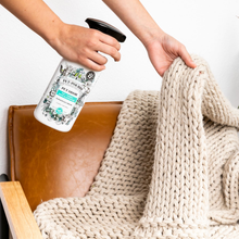 Load image into Gallery viewer, Pet~Pourri Pawsitively Fresh Air + Fabric Odor Eliminator 16
