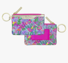 Load image into Gallery viewer, Lilly Pulitzer ID Case
