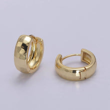 Load image into Gallery viewer, Gold Faceted Huggie Hoop Earring Medium Thick Hoop Earrings, Everyday Earring V-138

