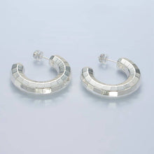 Load image into Gallery viewer, 30mm Lightweight  Hoop Earrings in Silver
